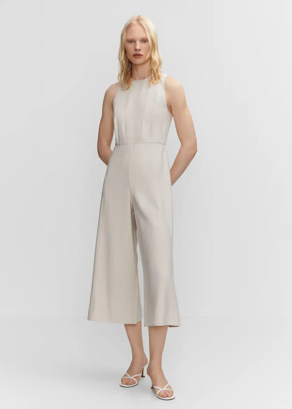 Cropped jumpsuit with straps