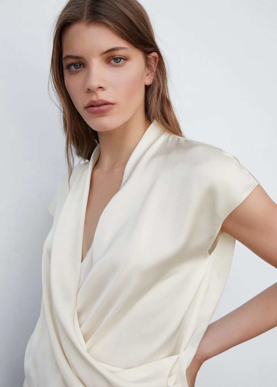 Sleeveless crossover blouse