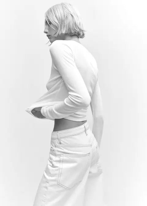 Long sleeve fitted T-shirt