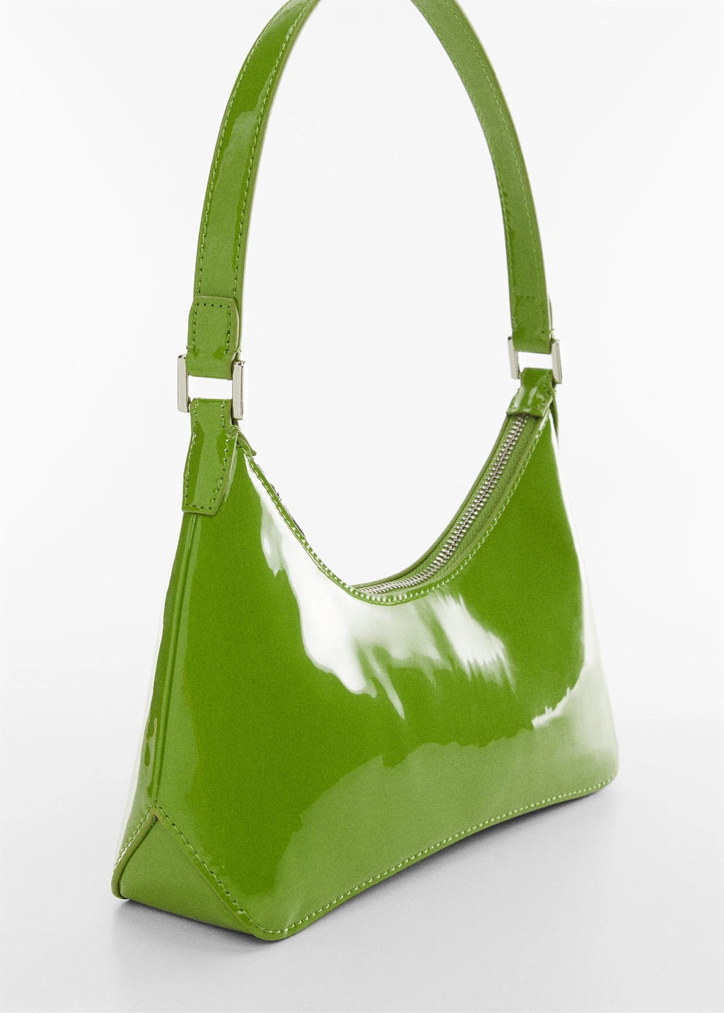 Short-handle shoulder bag