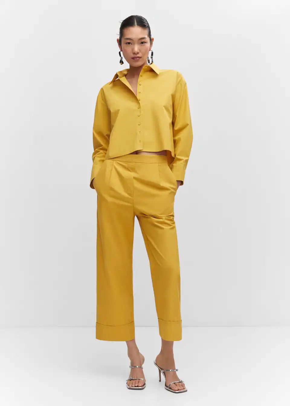 Pleated culottes trousers