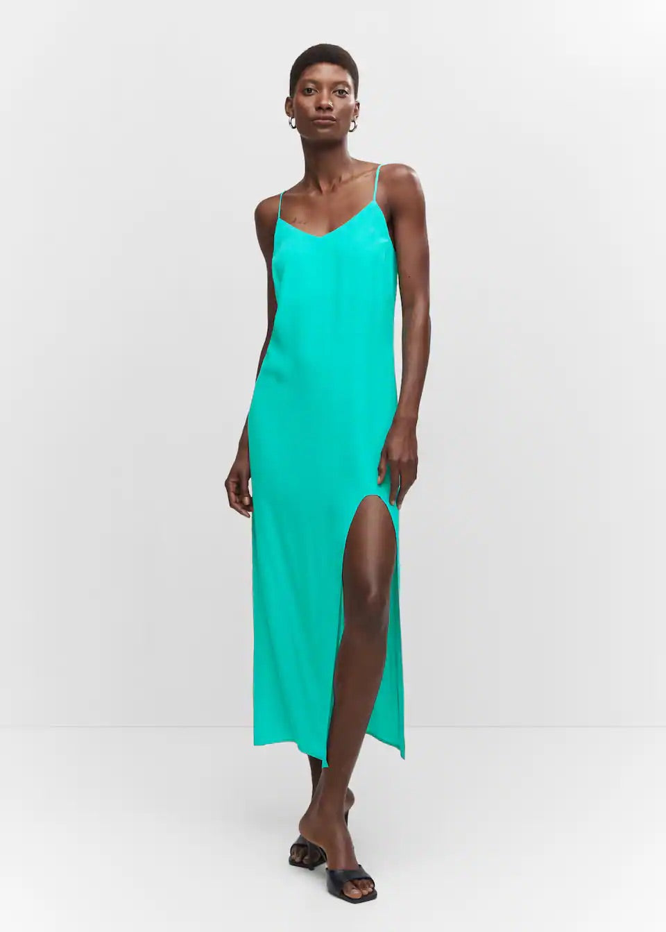 Midi-dress with slit