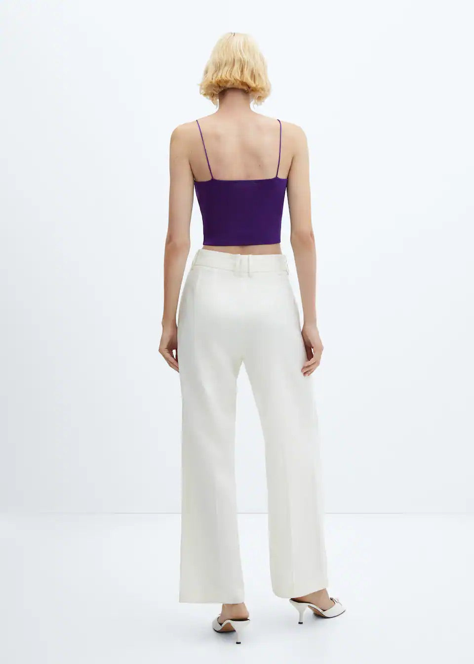 Cropped top thin straps