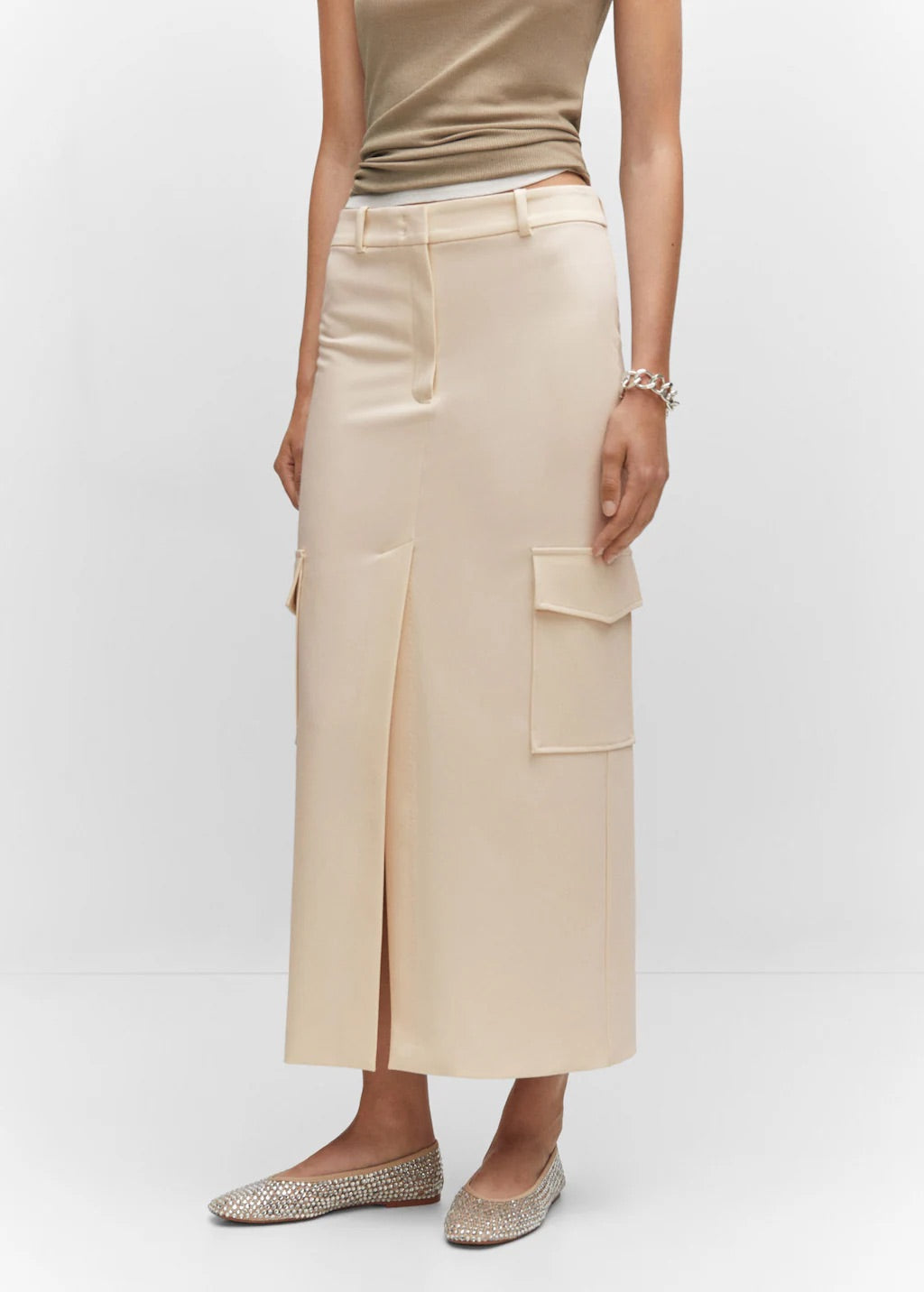 Cargo slit skirt