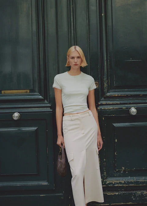 Cargo slit skirt