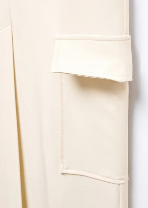 Cargo slit skirt