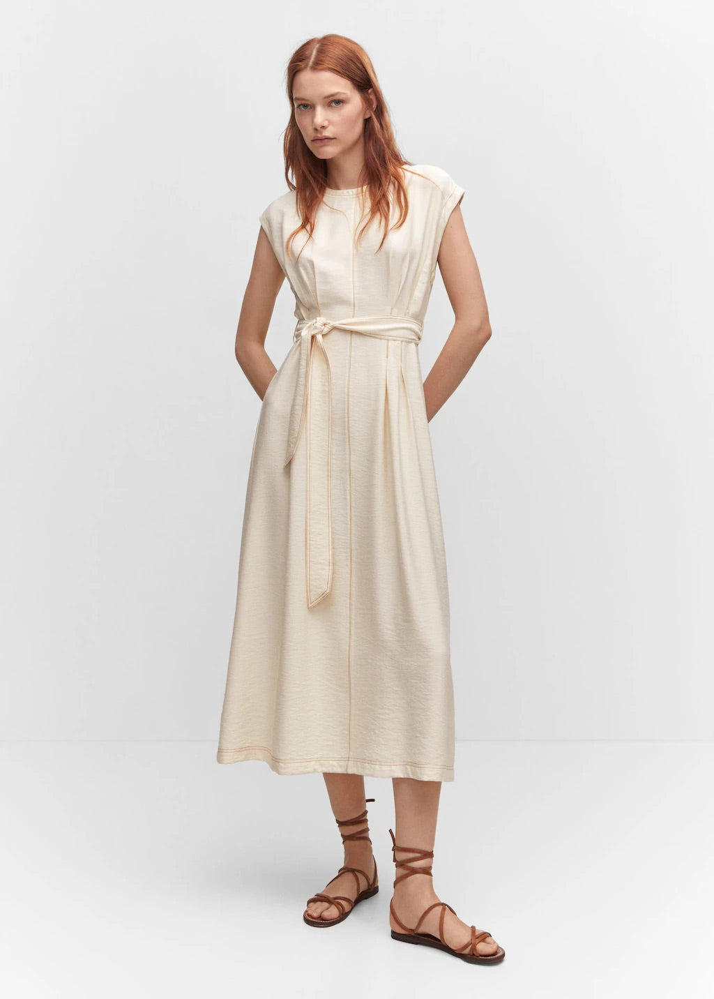 Dress seams belt bow
