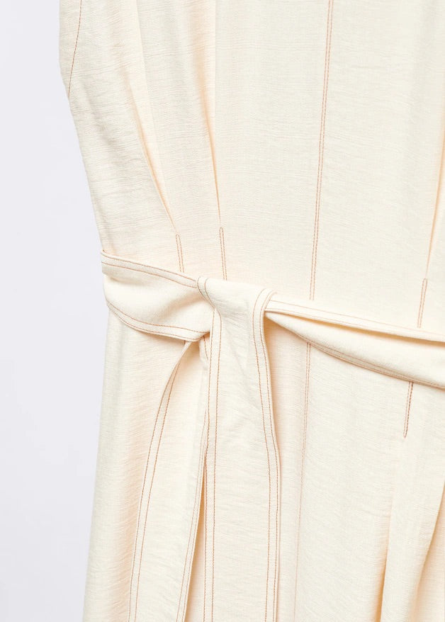 Dress seams belt bow