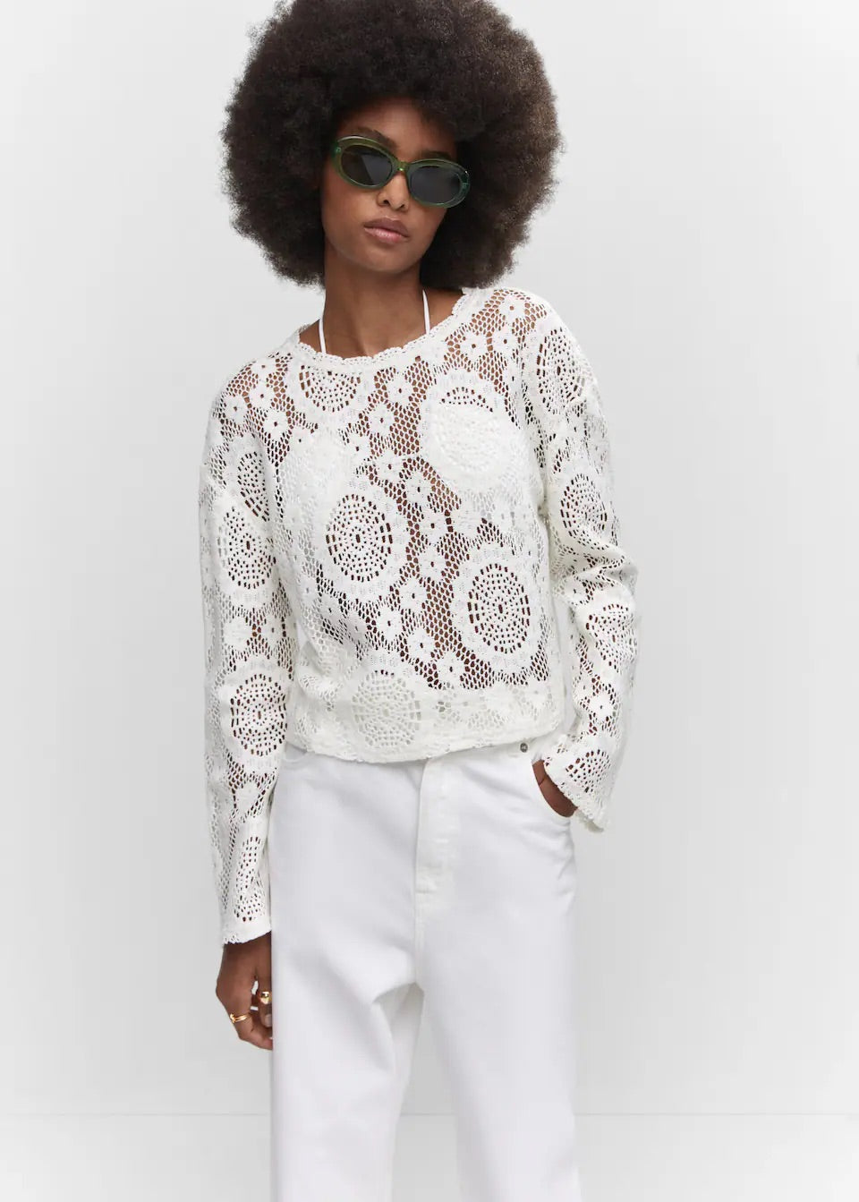 Embroidered openwork t-shirt