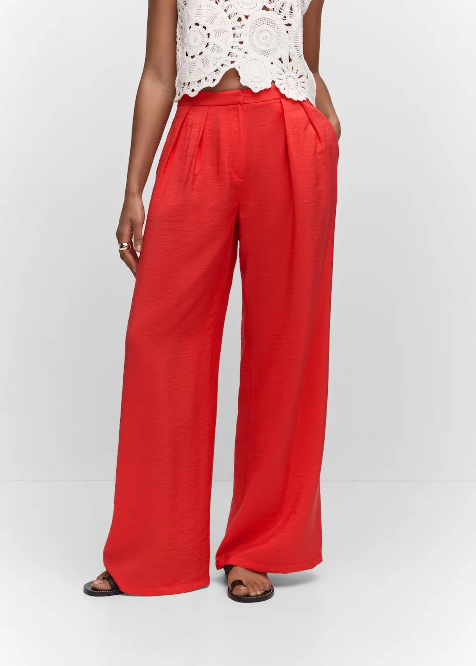 High-rise wideleg trousers