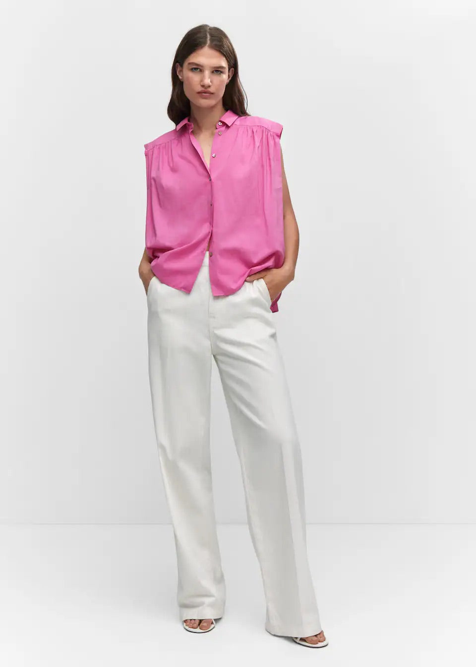 Sleeveless button down shirt