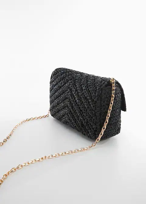 Natural fibre bag with flap