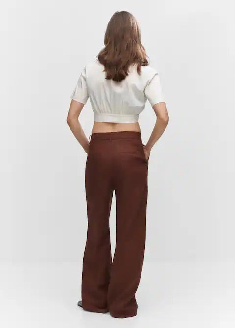 Cropped shirt with knot