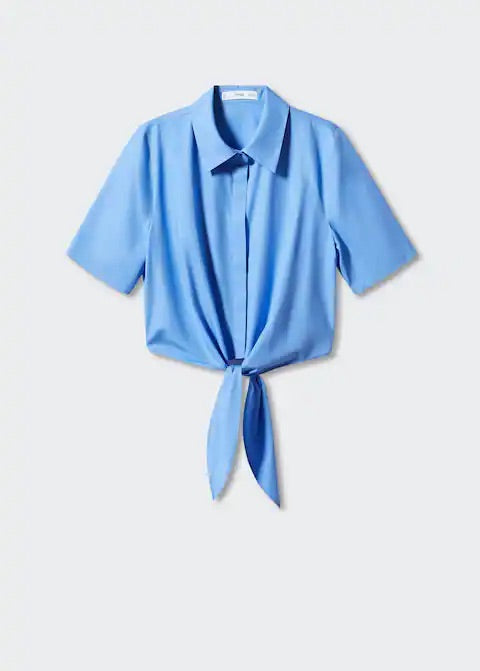 Cropped shirt with knot