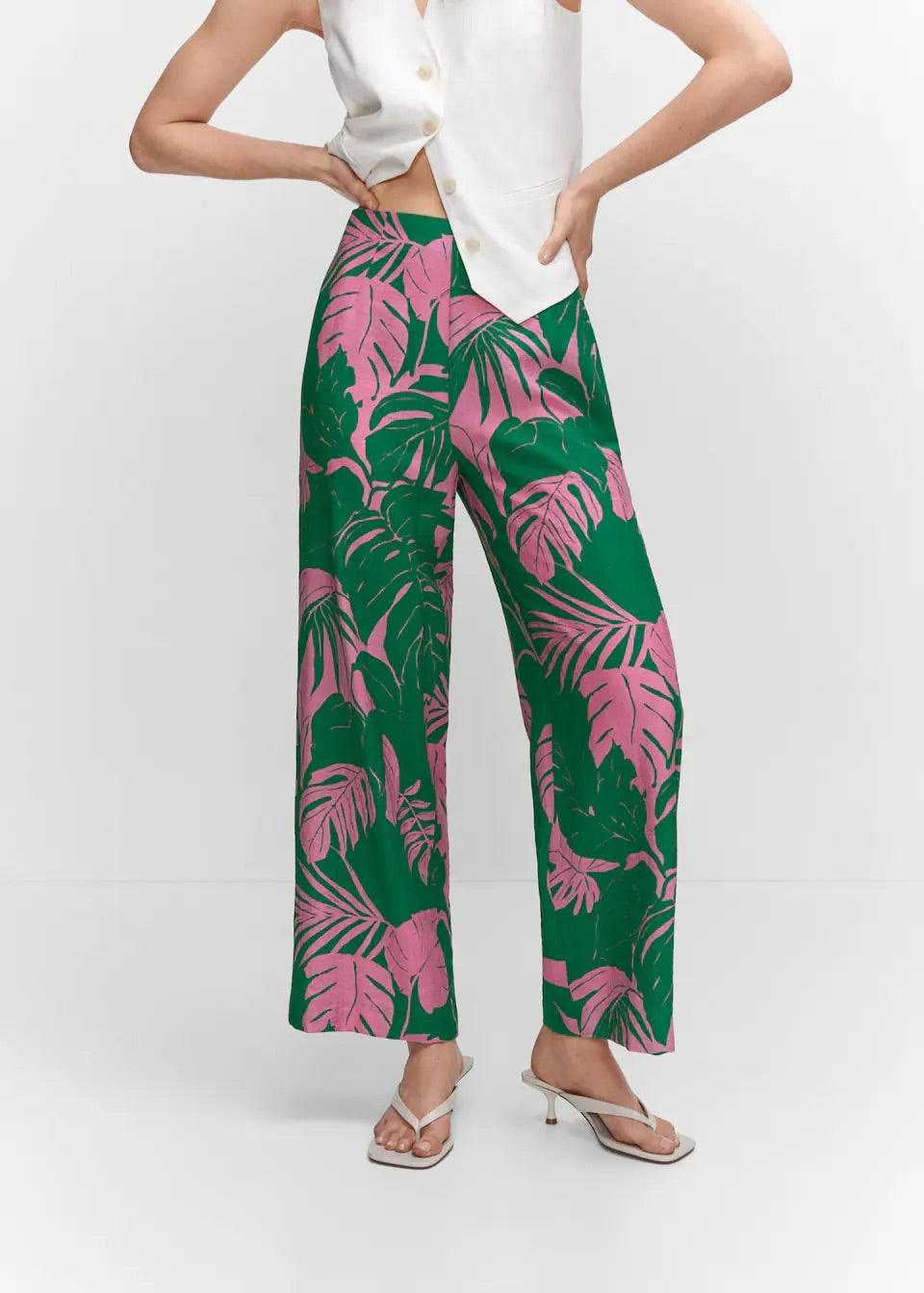 Wide leg printed trousers