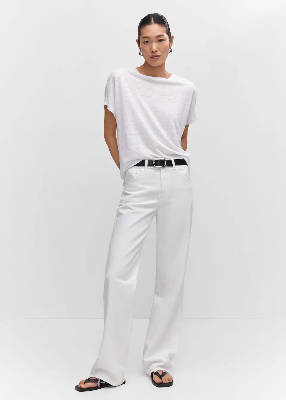 Oversized linen t-shirt