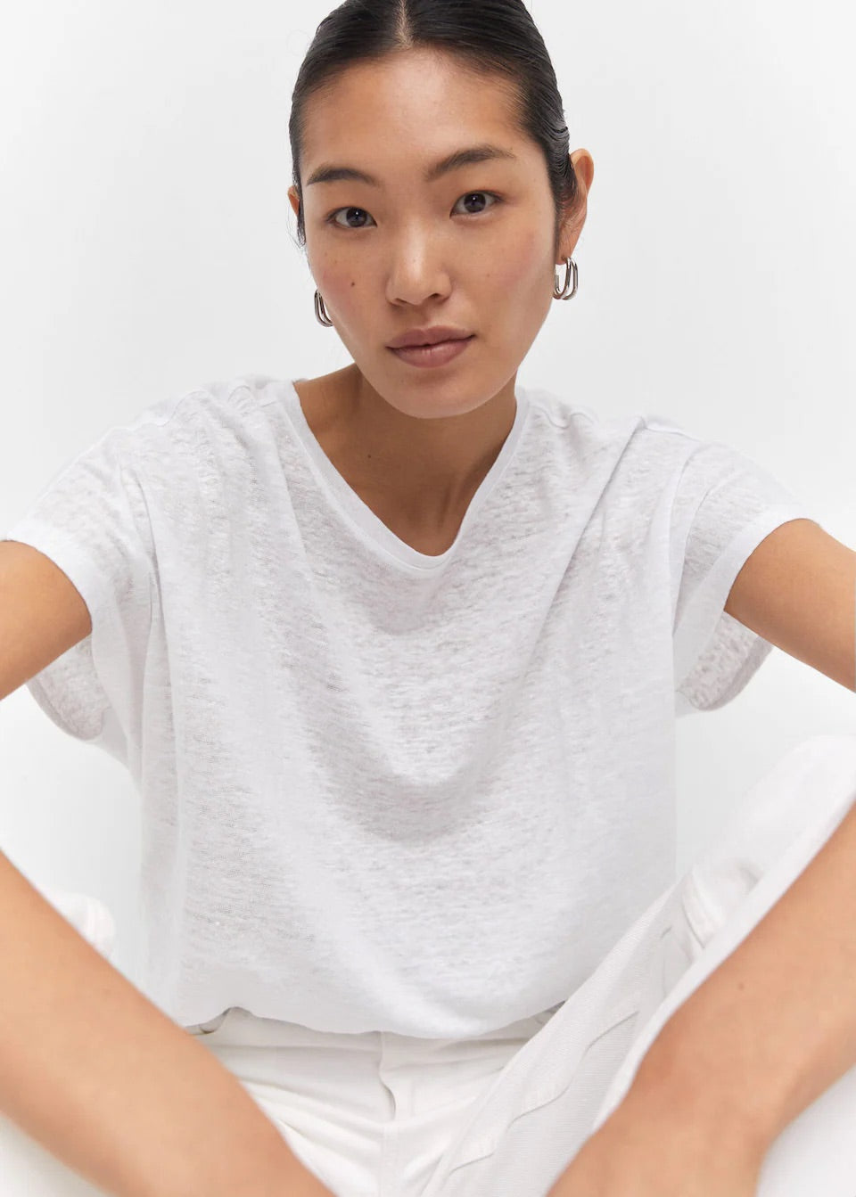 Oversized linen t-shirt