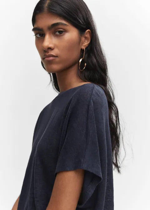 Oversized linen t-shirt