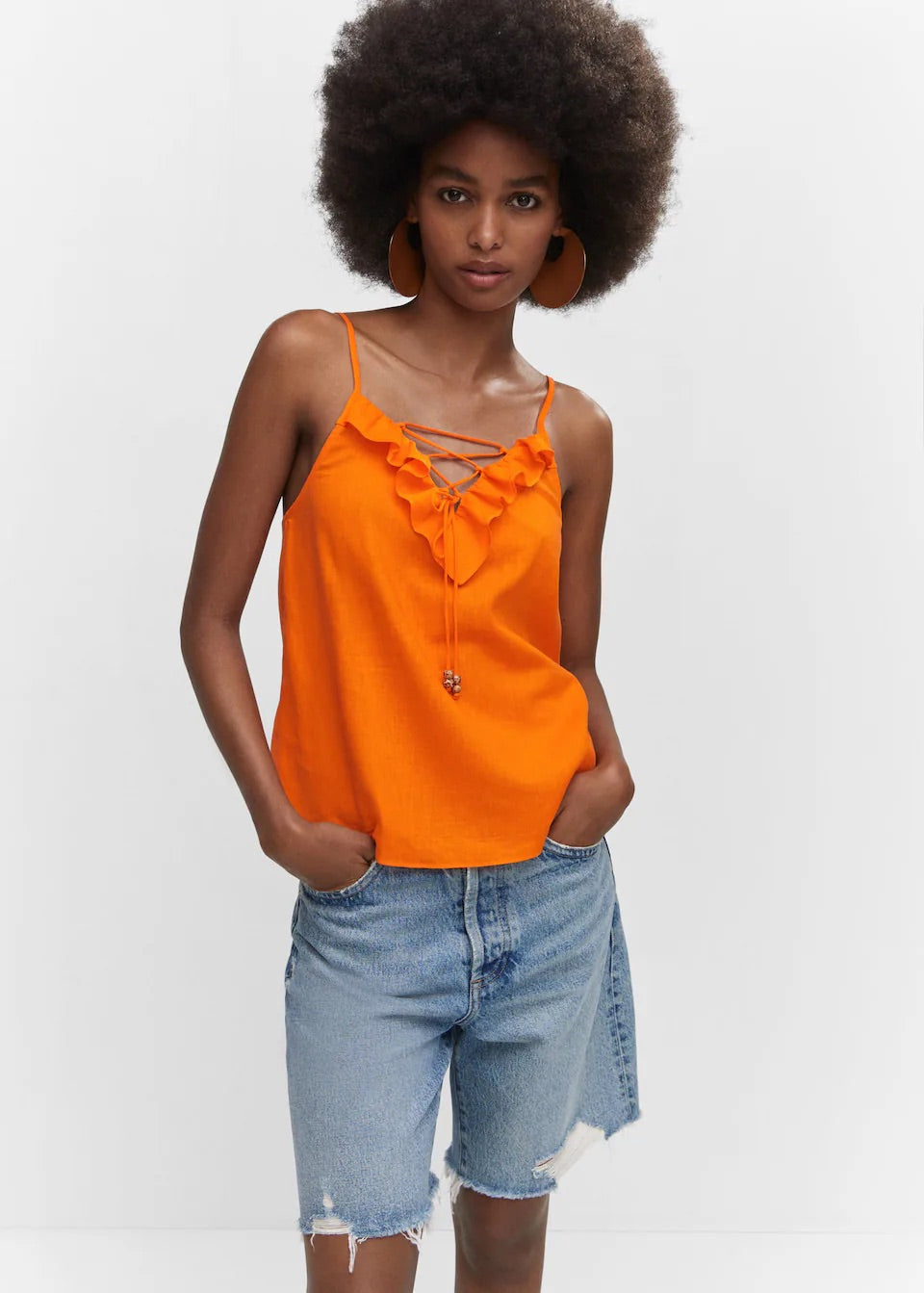 Ruffled top with adjustable drawstring