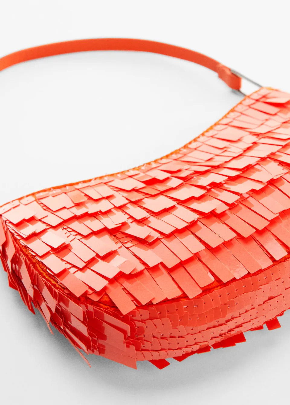 Fringed shoulder bag