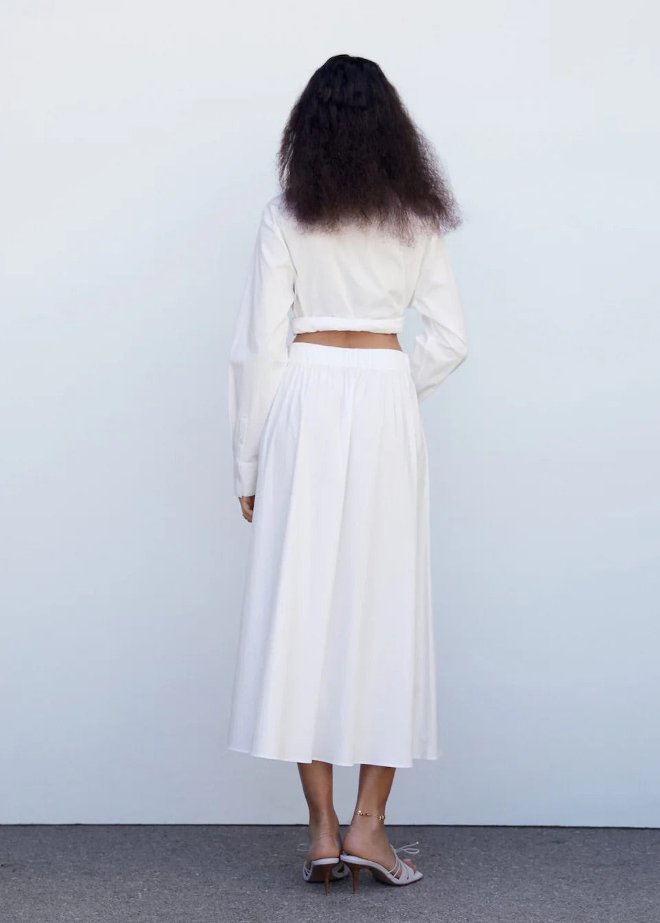 Pleat detail long skirt