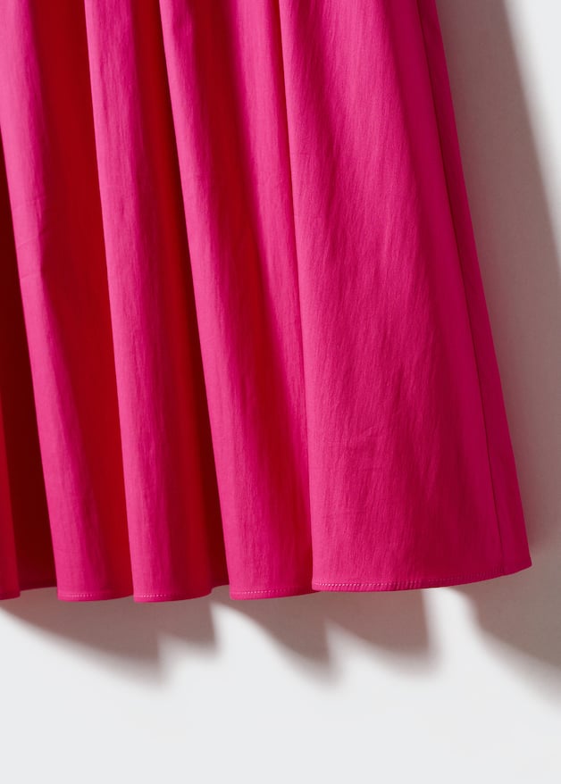 Pleat detail long skirt