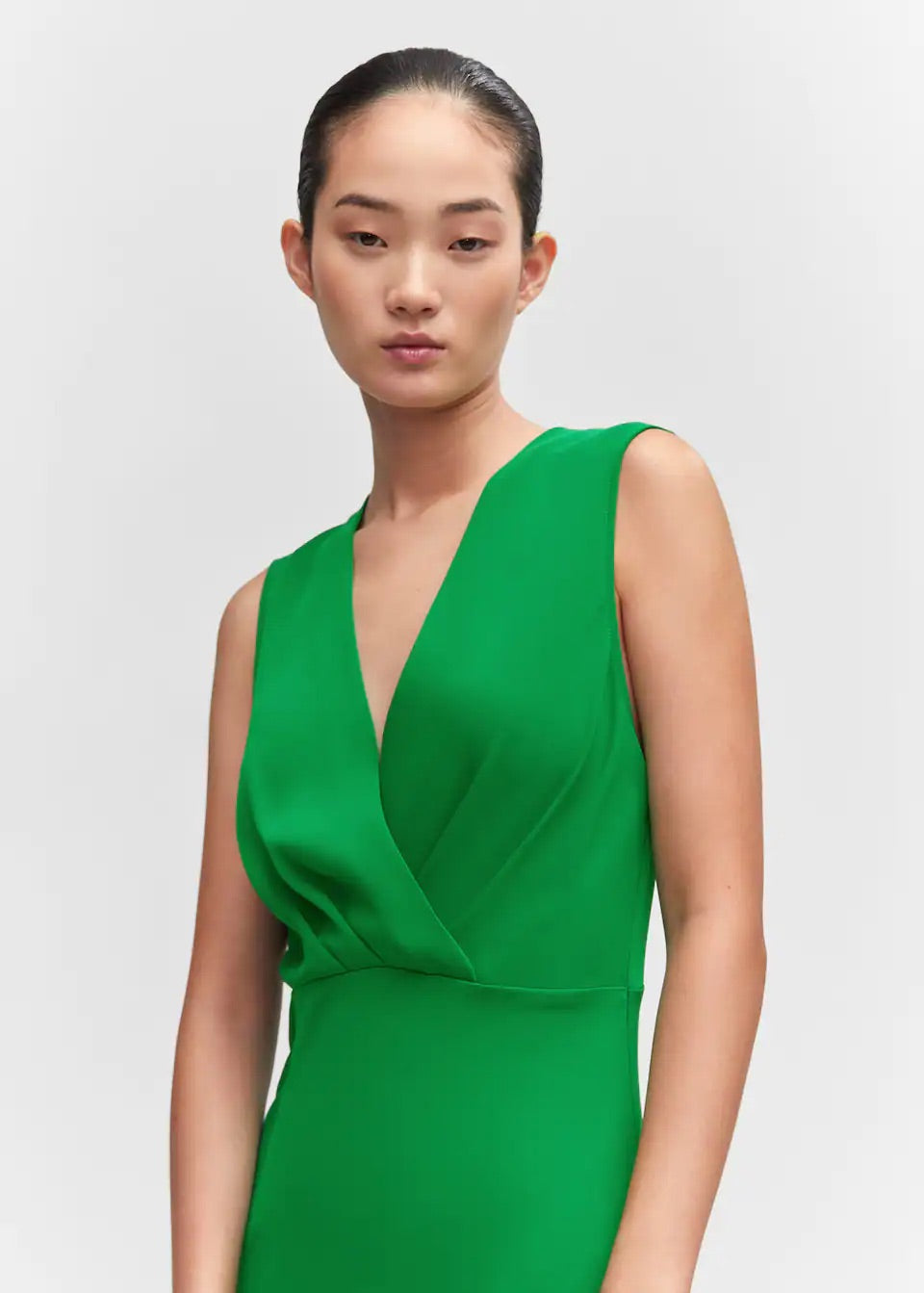 Asymmetrical dress with side slit