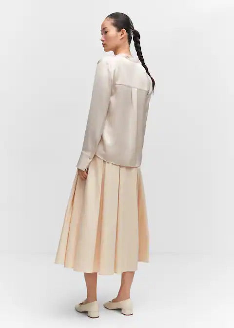 Round neck satin shirt