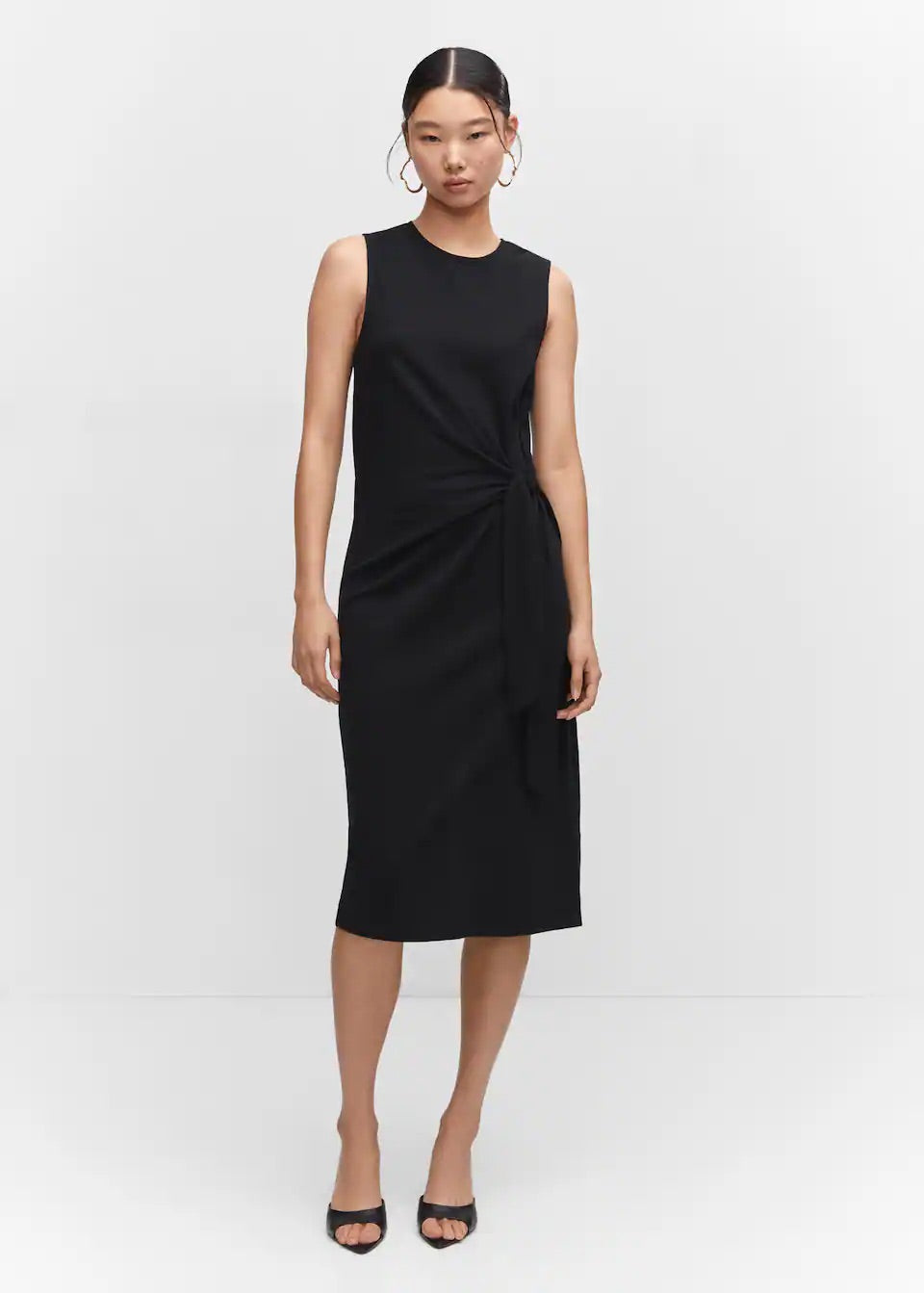 Bow cut-out detail dress