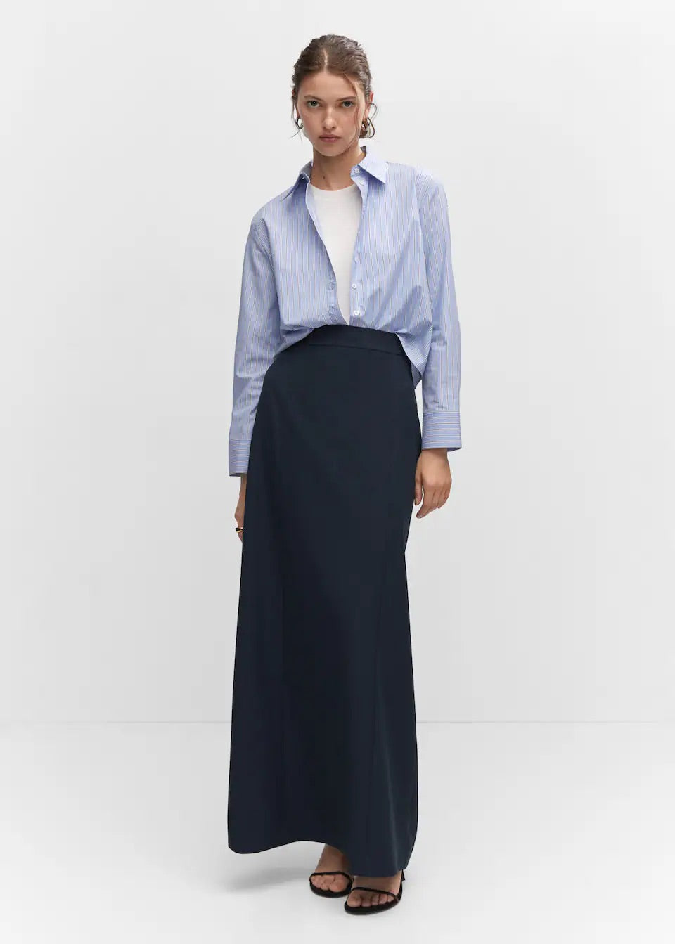 Flowy long skirt