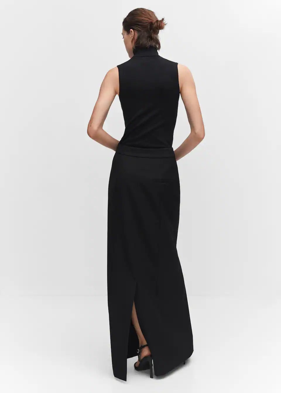 Flowy long skirt