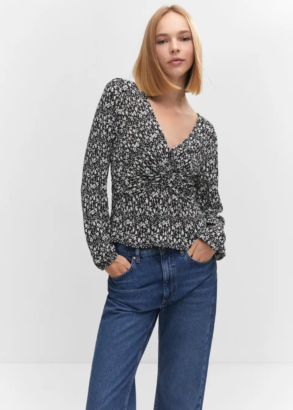 Knot detail printed blouse