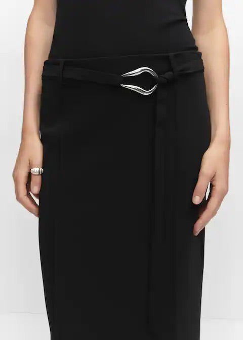 Belted slit skirt