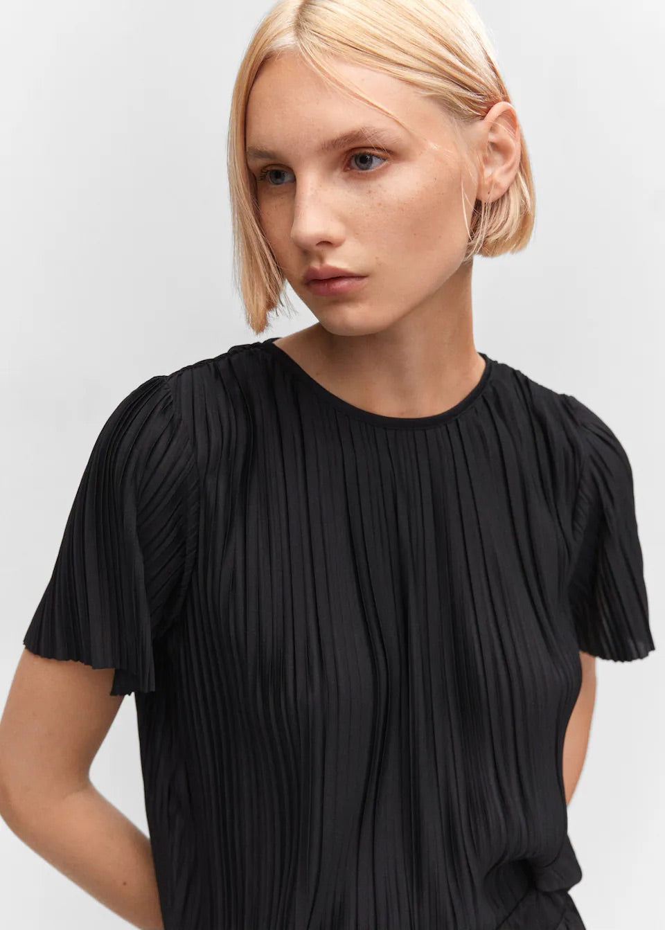 Oversize pleated t-shirt