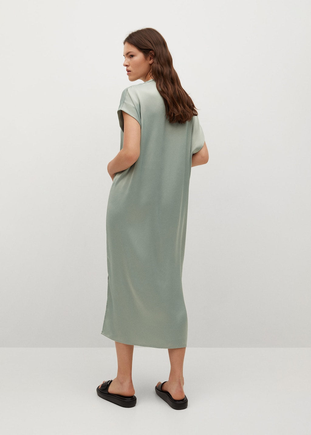 Flowy dress with openings