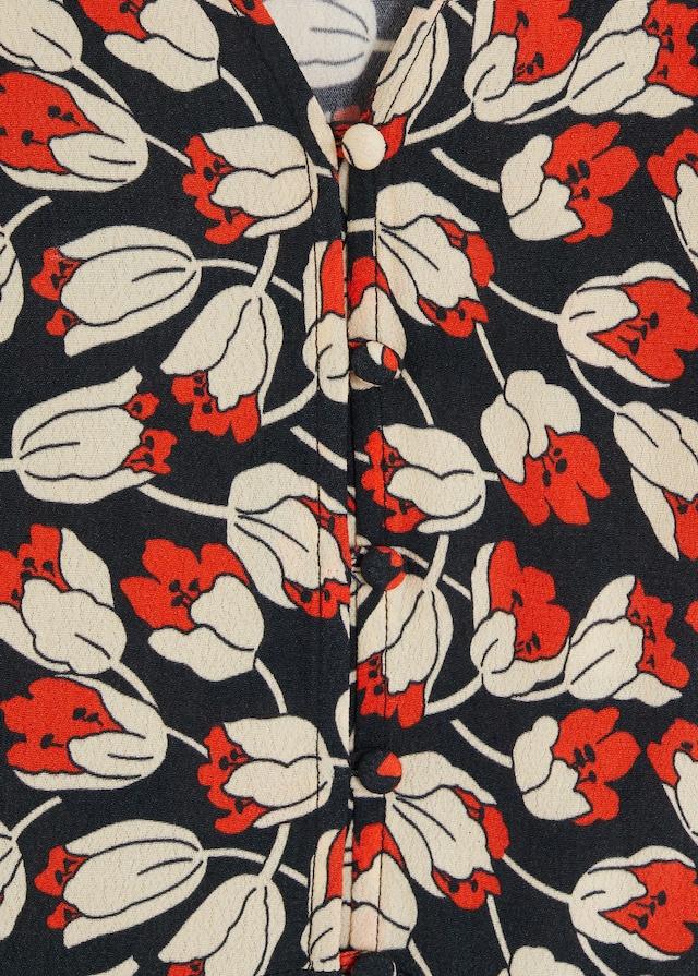 Floral print blouse