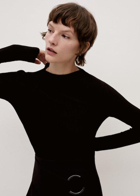 Pleated T-shirt