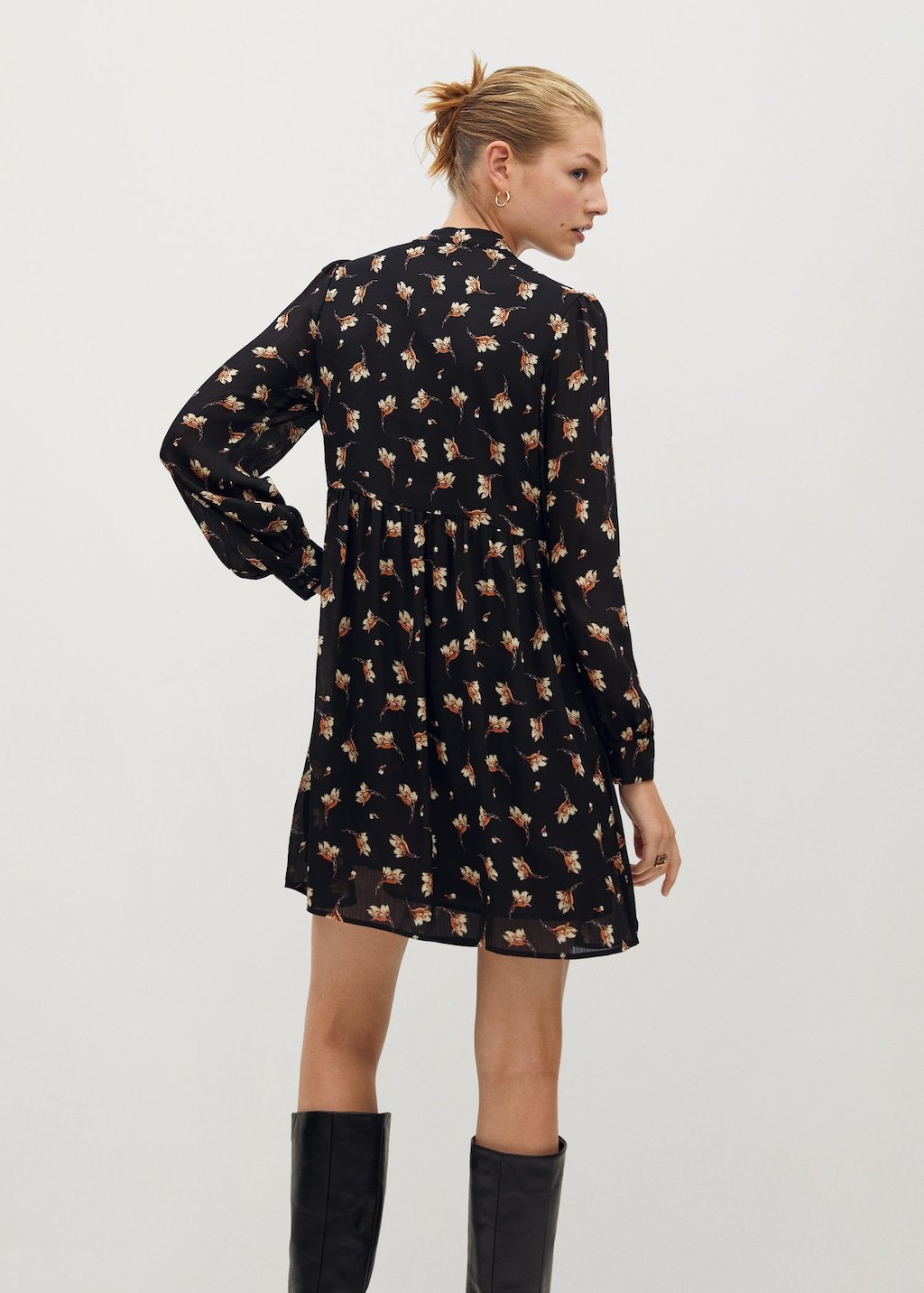 Flowy printed dress