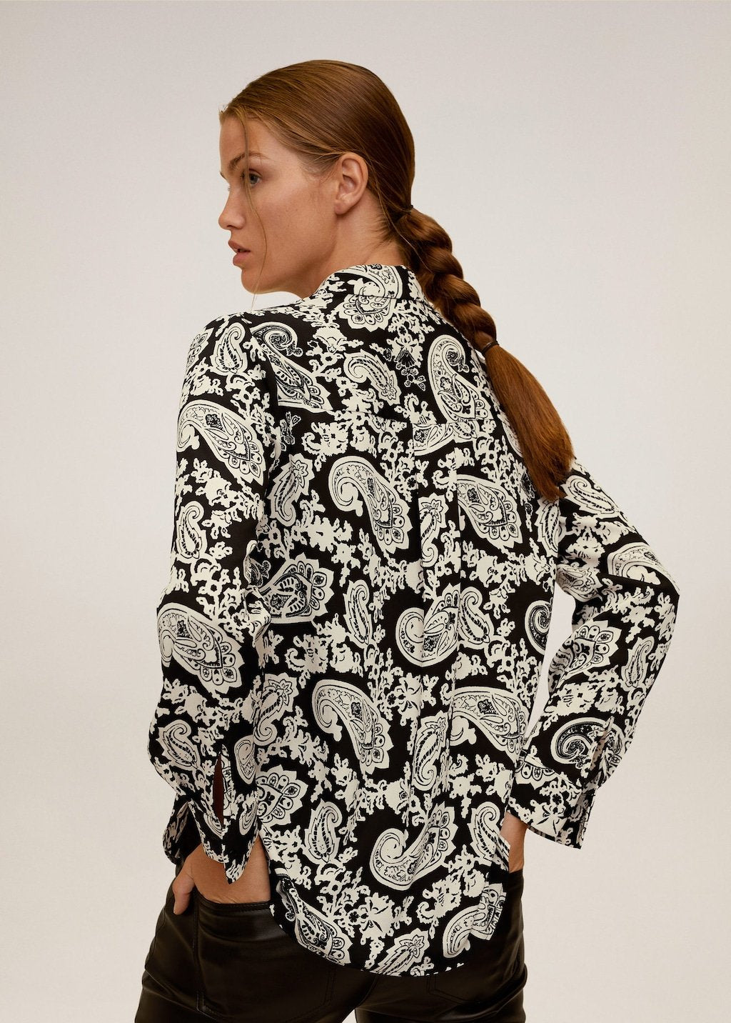 Printed flowy shirt
