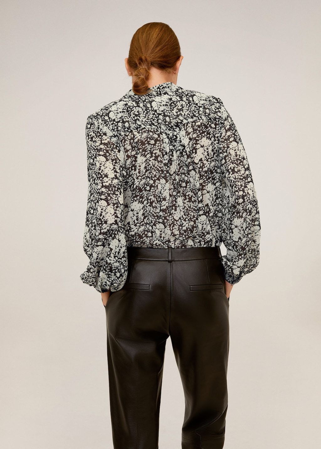 Flowy printed blouse