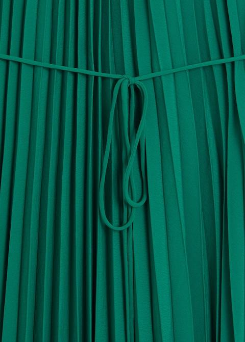 Belt pleated dress