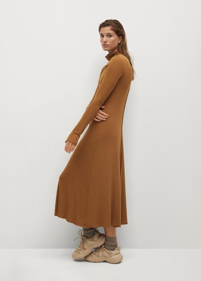 Turtle neck knit dress