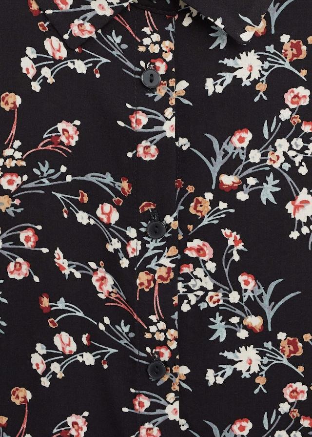 Floral print blouse