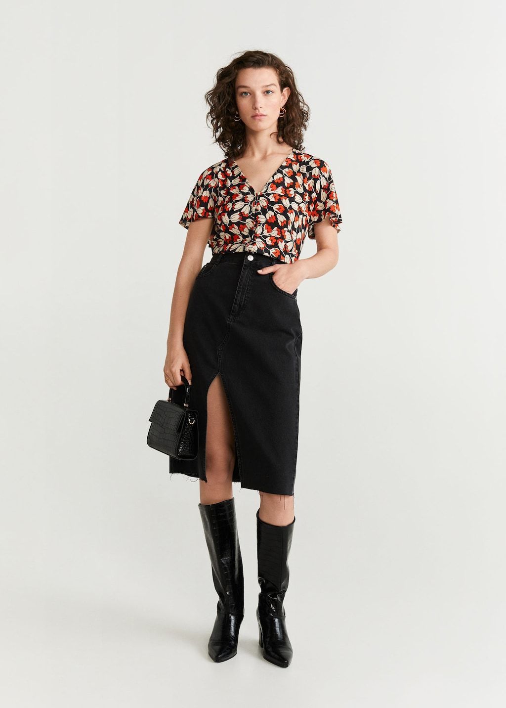 Floral print blouse