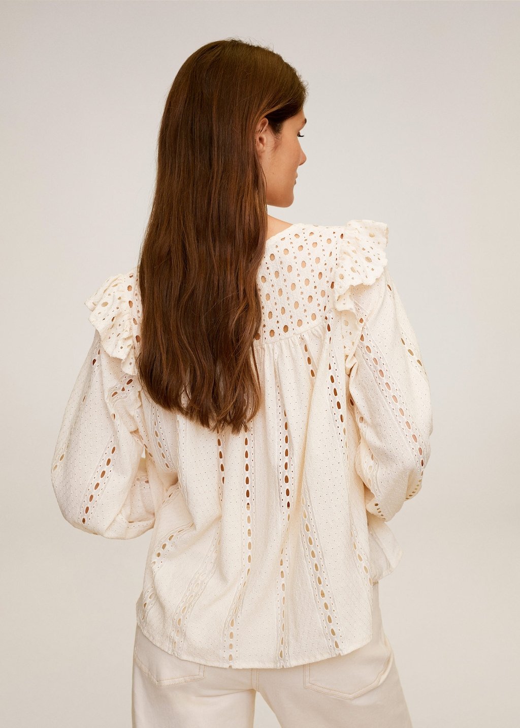 Openwork detail top