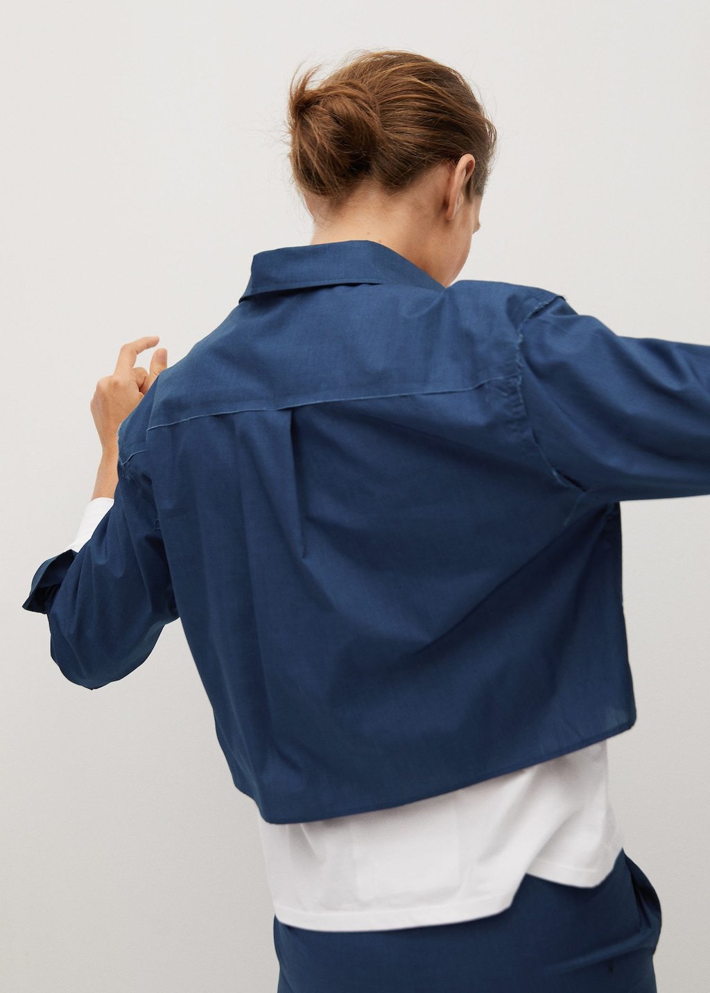 Cropped cotton shirt