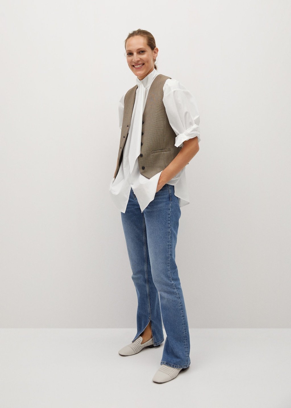 Bow neck shirt