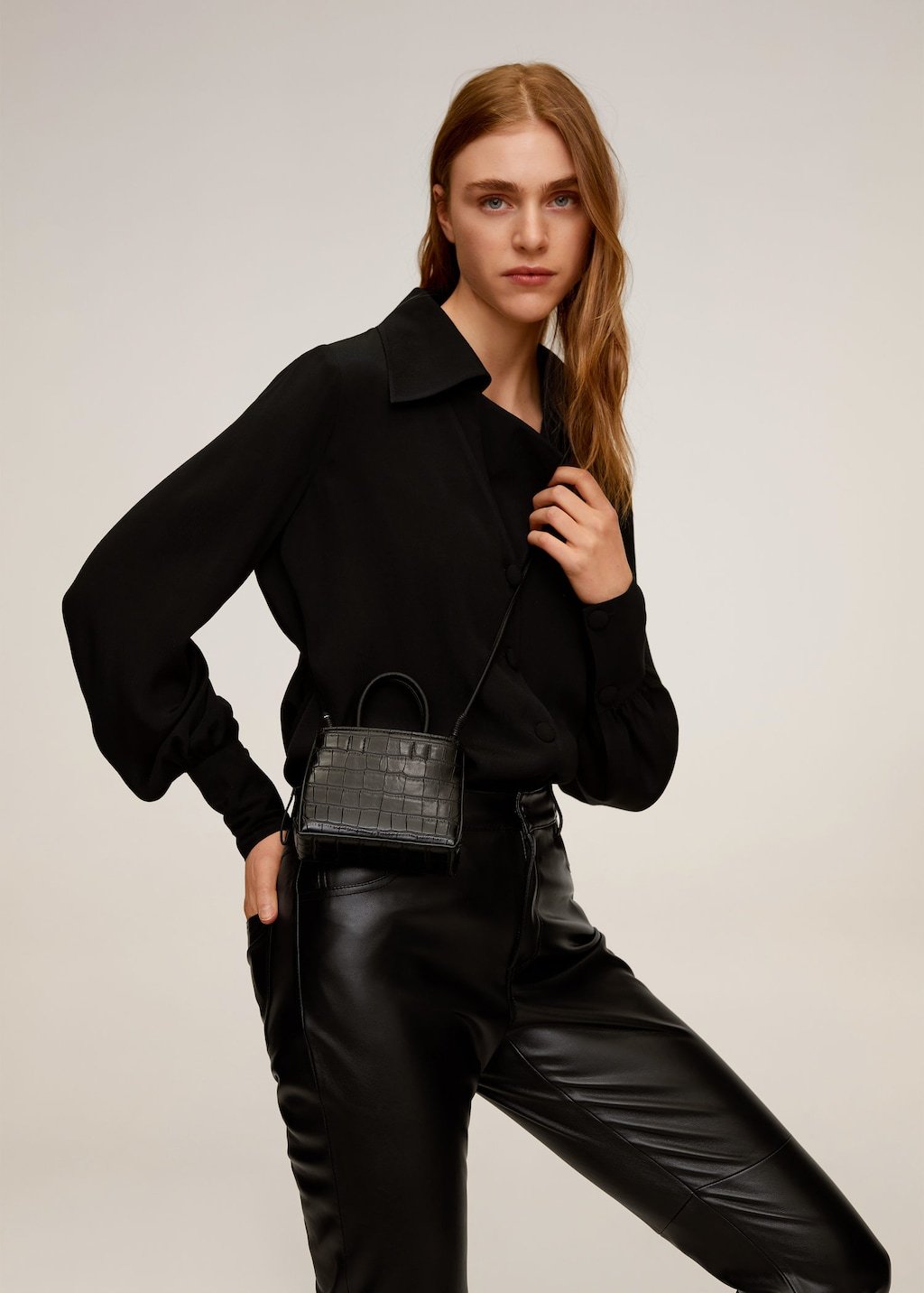 Wide lapel blouse