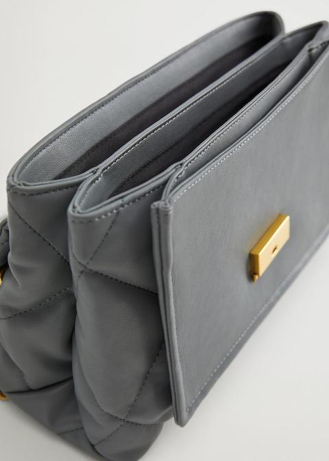 Quilted chain bag