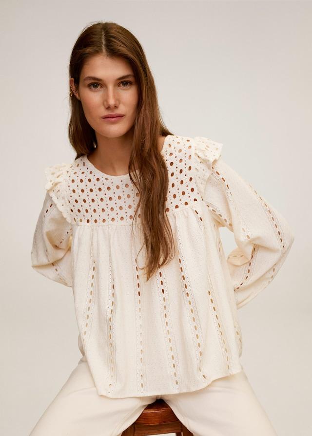 Openwork detail top